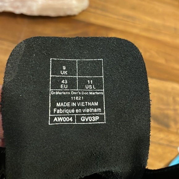 Dr Martens boots #11821 - Picture 8 of 10